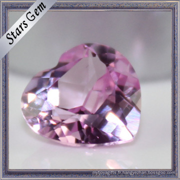 Brilliant Cut Heart Shape Synthétique Ruby Gemstone